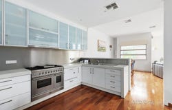 2/8 Clifton Road, Hawthorn East, Vic 3123