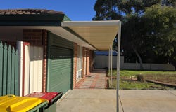 22  Hamsphire Gardens, Parmelia, WA 6167