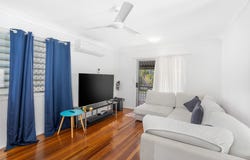 92 West Street, The Range, Qld 4700