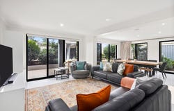 1 & 2/3-5 Bong Bong Street, Kiama, NSW 2533