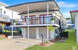 16 Ocean Parade, Cooee Bay, Qld 4703
