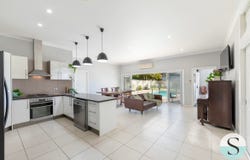 11 York Crescent, Belmont North, NSW 2280