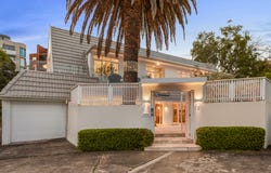 5 Dunara Gardens, Point Piper, NSW 2027