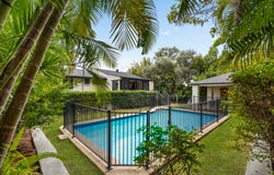 42 Brownie Street, Jamboree Heights, Qld 4074