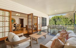 20 Combles Road, Camp Hill, Qld 4152
