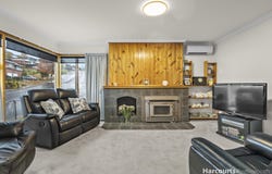 1 Monash Avenue, Lenah Valley, Tas 7008