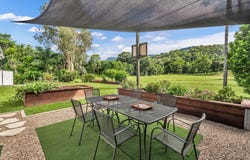 11 Pomona Avenue, Mooroobool, Qld 4870