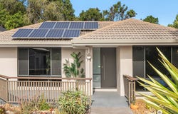 86 Bayside Drive, Beachmere, Qld 4510