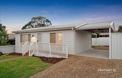 13 Candover Crescent, Huntfield Heights, SA 5163