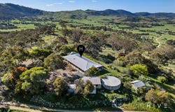 155 Hutchinson Place, Burra, NSW 2620