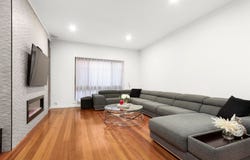 139 Riviera Road, Avondale Heights, Vic 3034