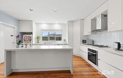 42 Nobel Banks Drive, Cairnlea, Vic 3023