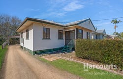 10 Walkers Lane, Booval, Qld 4304