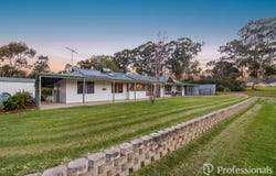 176 Strawberry Hill Drive, Gidgegannup, WA 6083