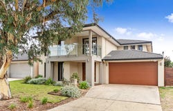 14 Crampton Chase, Sandhurst, Vic 3977