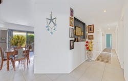 9 Wilshire Place, Pelican Waters, Qld 4551