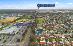 28 Lemon Grove, Seville Grove, WA 6112