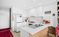 19/10-12 Batley Street, West Gosford, NSW 2250