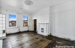 24 Swan Street, North Hobart, Tas 7000