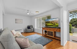82 Kookaburra Parade, Woodberry, NSW 2322