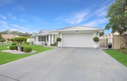 2/20 Holbert Close, Tea Gardens, NSW 2324
