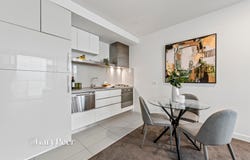302/270 High Street, Windsor, Vic 3181