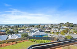 14/6A Valley Road, Halls Head, WA 6210