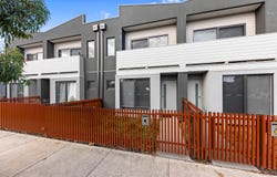 8B Tremont Street, Pakenham, Vic 3810