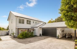 8A Bernecker Street, Carina, Qld 4152