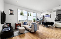 15/30 Docker Street, Elwood, Vic 3184