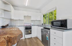 22 Tailor Street, Tin Can Bay, Qld 4580