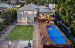 8 Muriel Avenue, Manly West, Qld 4179