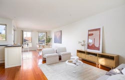 1/8 Jean Street, Reservoir, Vic 3073