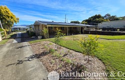 15 Milford Road, Dugandan, Qld 4310