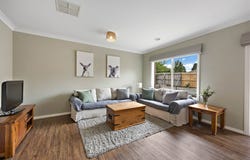 37 Gordon Boulevard, Gisborne, Vic 3437