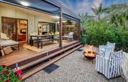 24 Marine Parade, Agnes Water, Qld 4677