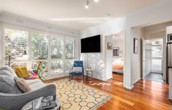 2/485 St Kilda Street, Elwood, Vic 3184