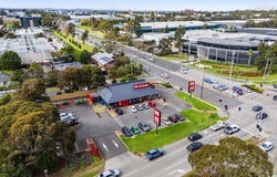 Red Rooster, 231-233 Ferntree Gully Road, Mount Waverley, Vic 3149