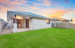 81 Crest Street, Narangba, Qld 4504