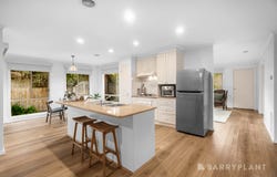 16 Farnham Road, Healesville, Vic 3777
