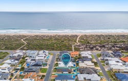 6 Margaret Road, Secret Harbour, WA 6173
