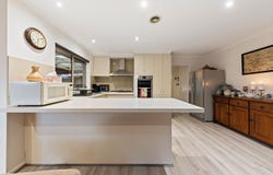 17 Jericho Court, Berwick, Vic 3806