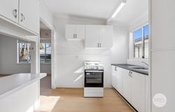 28 Henry Lawson Drive, Peakhurst, NSW 2210