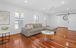 12 Conebush Crescent, Bellbowrie, Qld 4070