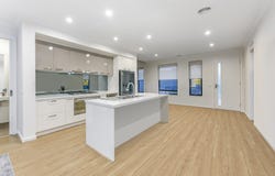 43 Quarter Circuit, Springvale, Vic 3171