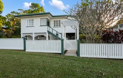 8 Dalgety Street, Stratford, Qld 4870