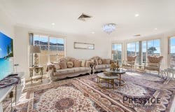 10 St Jerome Close, Blair Athol, NSW 2560