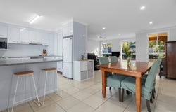 2/1 Lochlomond Drive, Banora Point, NSW 2486