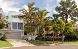 15 Coconut Grove, Castaways Beach, Qld 4567