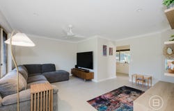 4 Caspar Road, Madora Bay, WA 6210